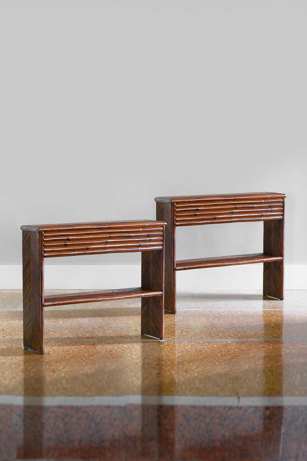 Pair of bamboo consoles with shelf - Molto Editions