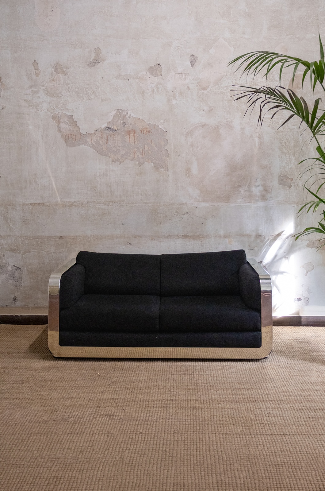 Dada Industrial Design 1970s two-seater sofa in black velvet and chrome steel